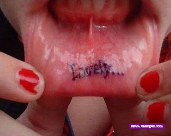 strange_tattoos_10